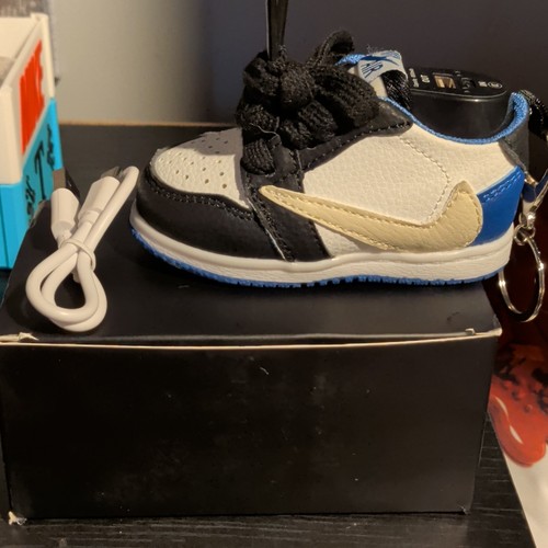 Nike air shoe keyring - nike,